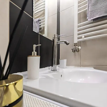 아파트 & Smile 222 노비사드