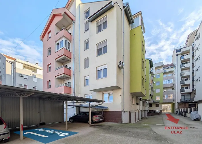 아파트 & Smile 222 *