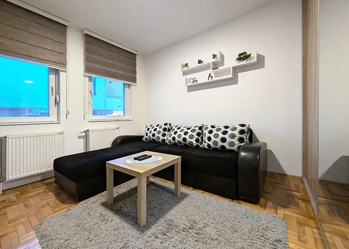 & Smile 222 아파트 *