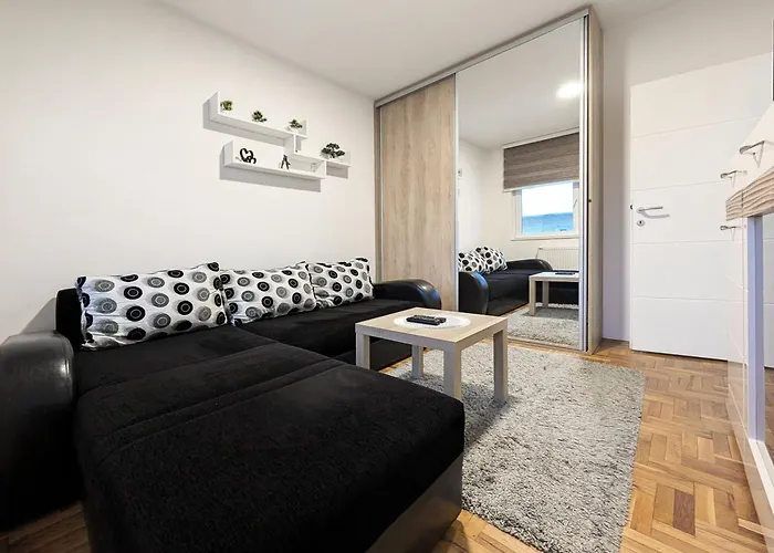 & Smile 222 아파트